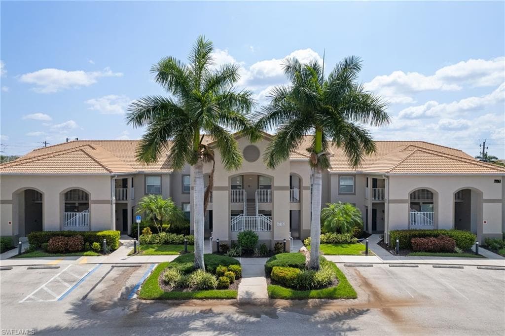 19961 Barletta LN 1623 ESTERO, FL 33928