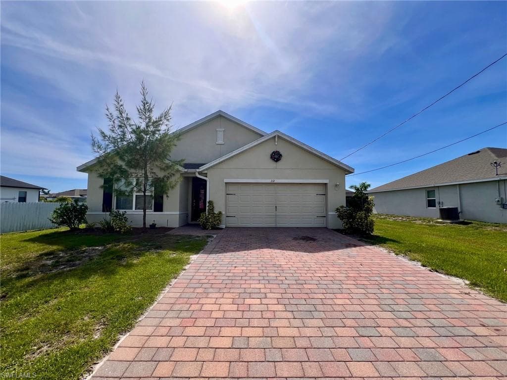 212 SW 25th AVE CAPE CORAL, FL 33991