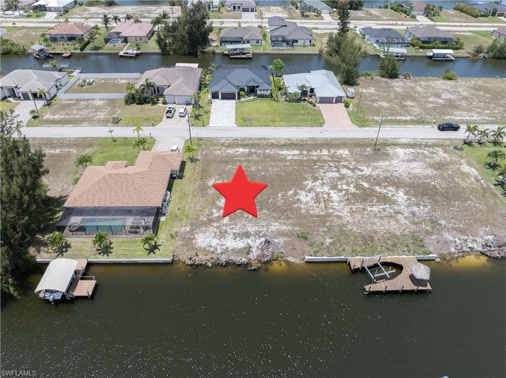 1637 NW 39th AVE CAPE CORAL, FL 33993