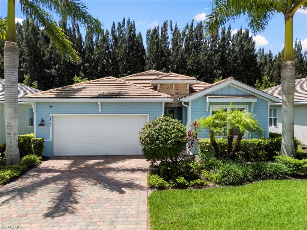 14523 Topsail DR NAPLES, FL 34114