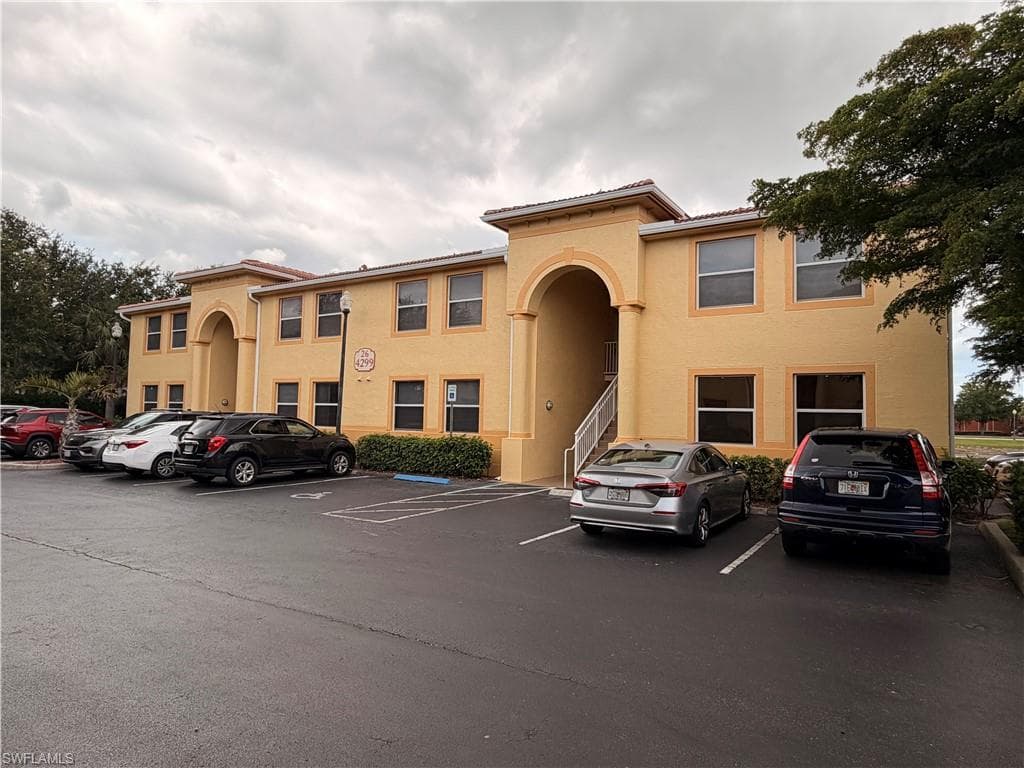 4299 Bellasol CIR 2613 FORT MYERS, FL 33916