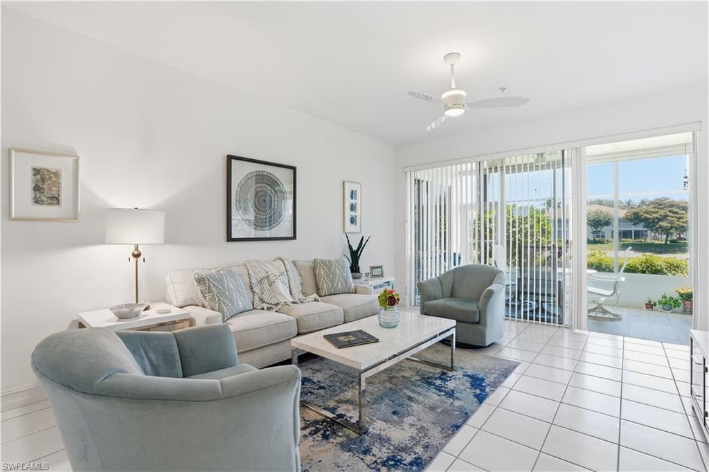 800 Carrick Bend CIR 103 NAPLES, FL 34110