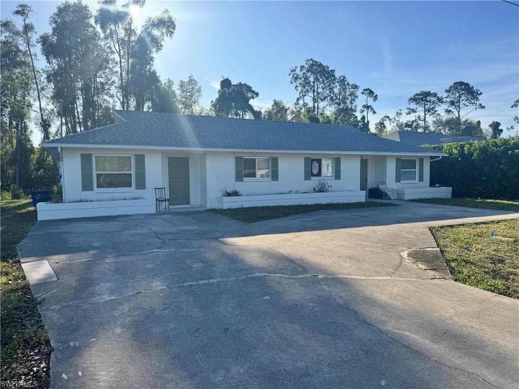 19184/19188 Miami BLVD FORT MYERS, FL 33967
