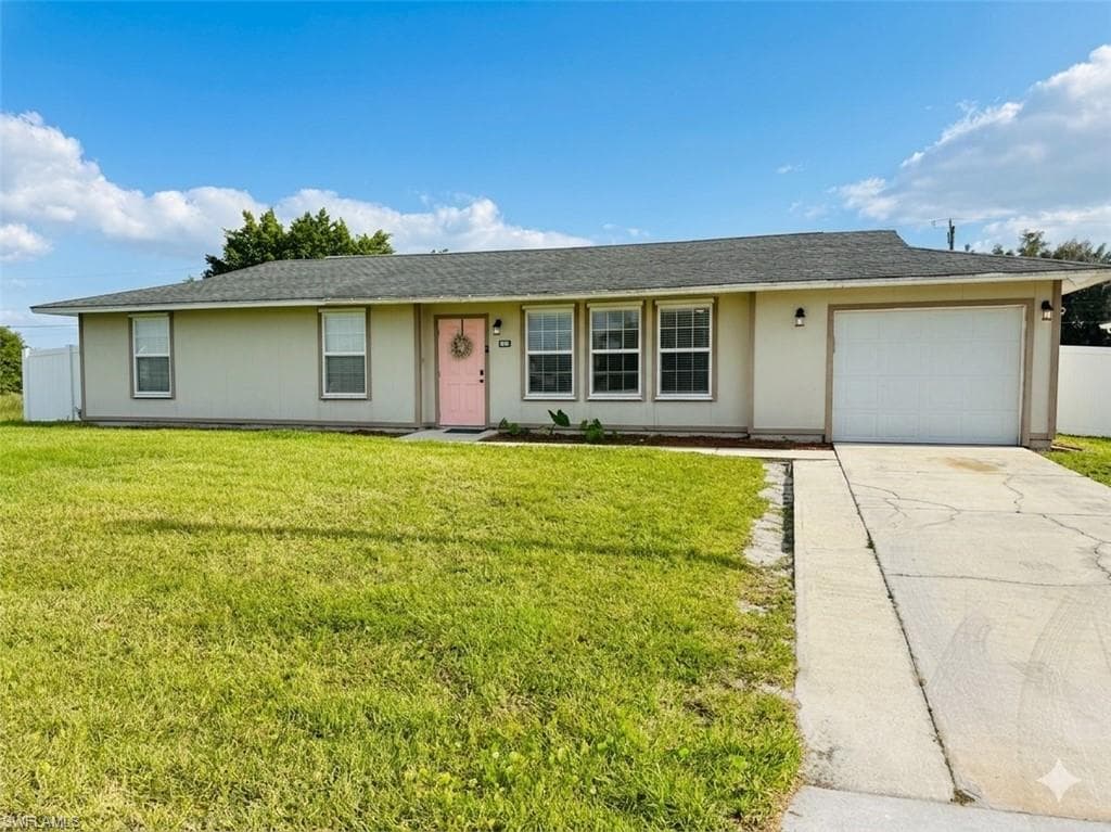 900 NE 18th TER CAPE CORAL, FL 33909
