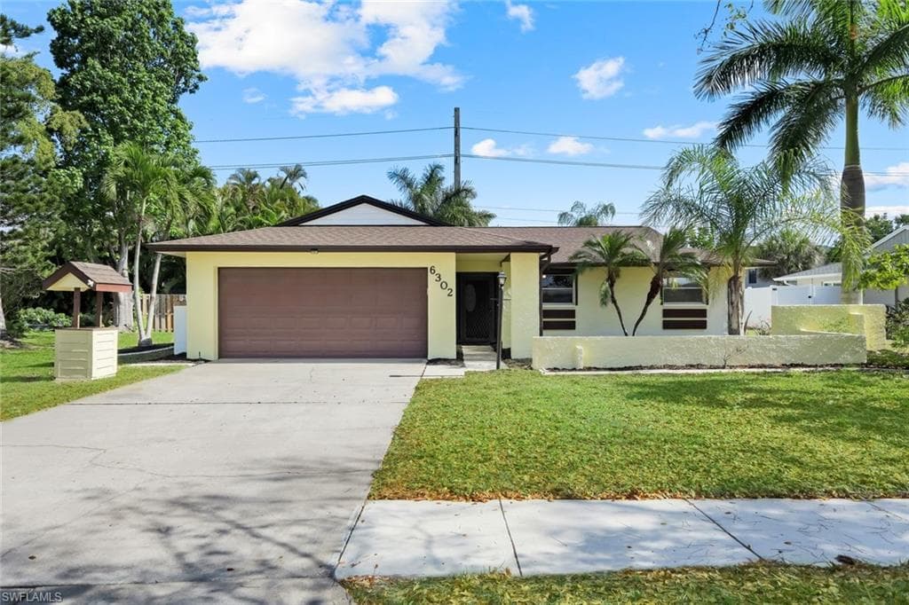 6302 Hofstra CT W FORT MYERS, FL 33919