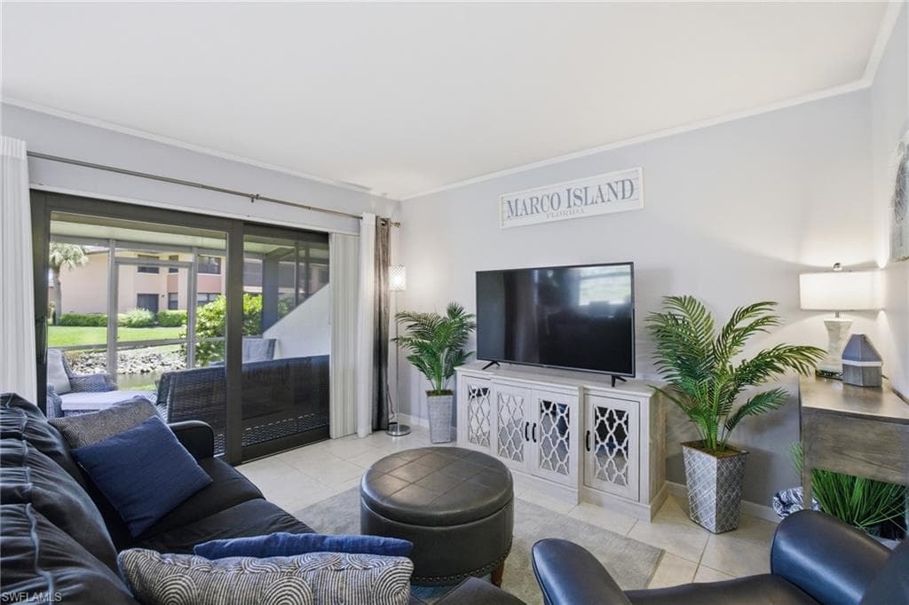 1504 Mainsail DR 6 NAPLES, FL 34114