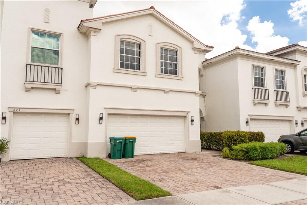 7029 Ambrosia LN 604 NAPLES, FL 34119