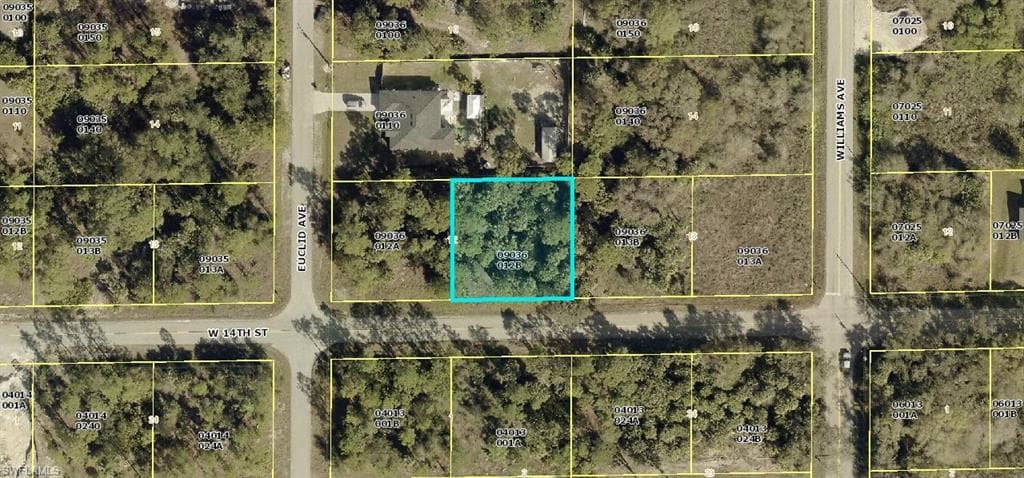 1106 14th ST LEHIGH ACRES, FL 33972