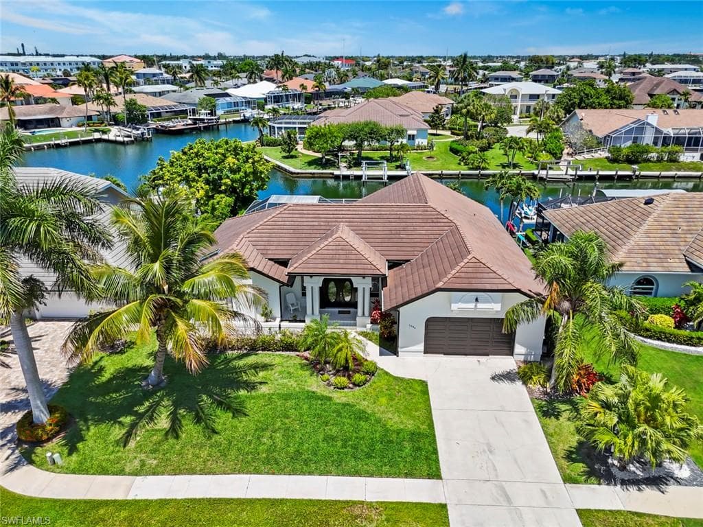 1084 Whiteheart CT MARCO ISLAND, FL 34145