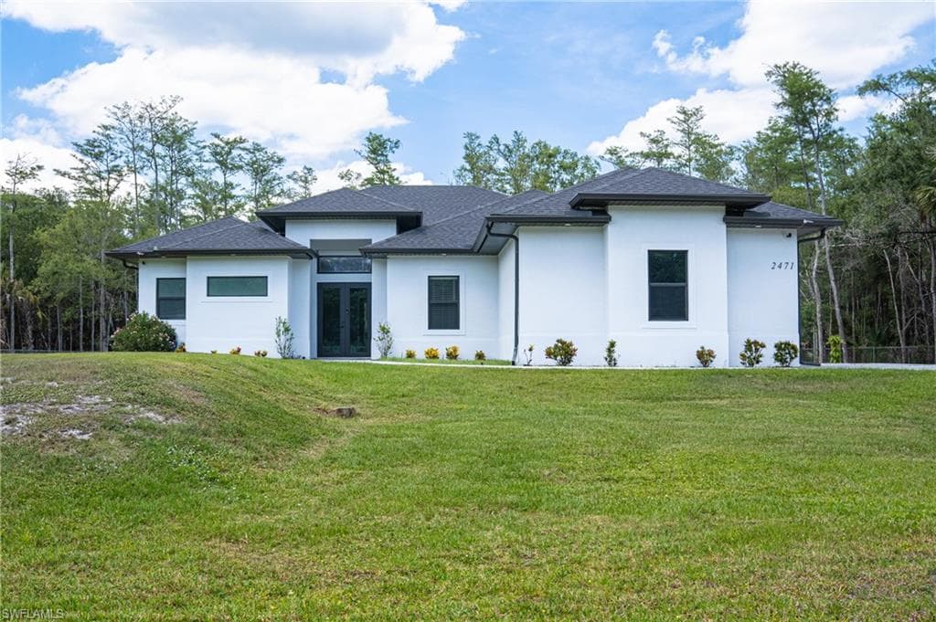 2471 64th AVE NE NAPLES, FL 34120