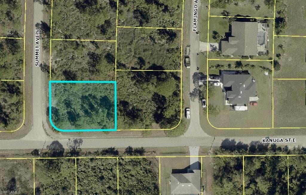 641 Summit AVE S LEHIGH ACRES, FL 33974