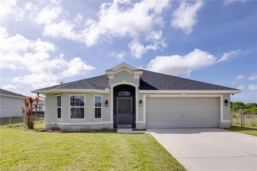 5225 Baron ST LEHIGH ACRES, FL 33971