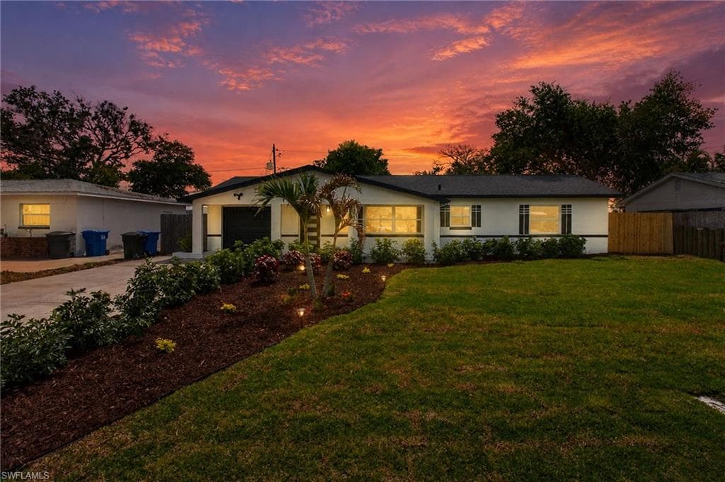 2897 66th WAY N ST. PETERSBURG, FL 33710