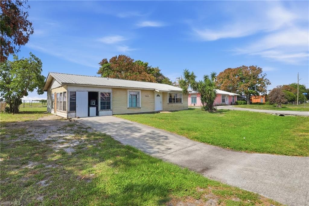 1132 Mississippi AVE CLEWISTON, FL 33440