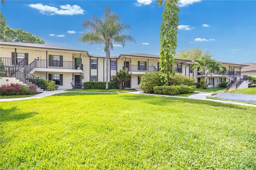 500 Misty Pines CIR 2-204 NAPLES, FL 34105