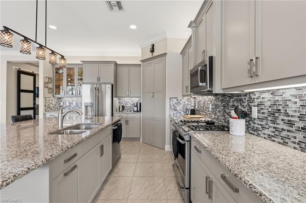28433 Capraia DR BONITA SPRINGS, FL 34135