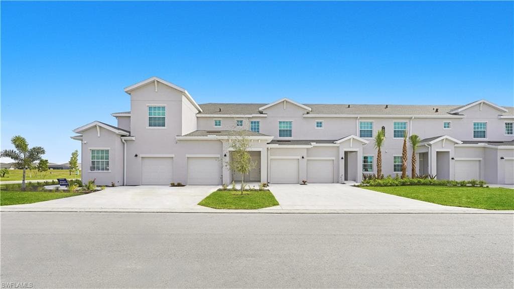 20570 Hazelnut CT S 1721 LEHIGH ACRES, FL 33936