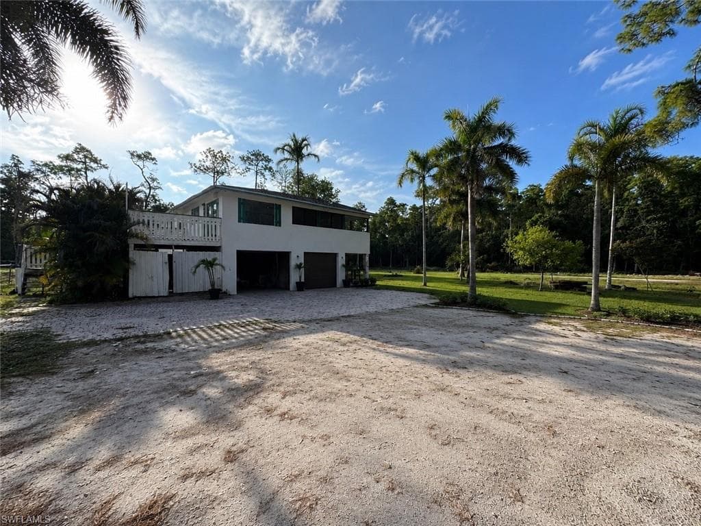 1825 Washburn AVE NAPLES, FL 34117