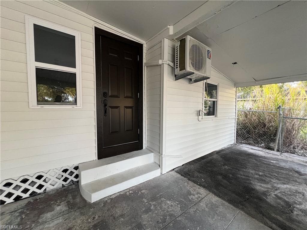 1270 Allen ST B FORT MYERS, FL 33916