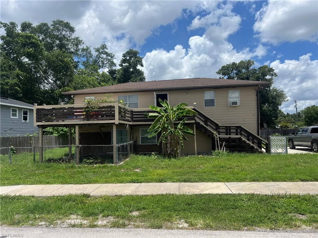 446 San Bernardino ST NORTH FORT MYERS, FL 33903
