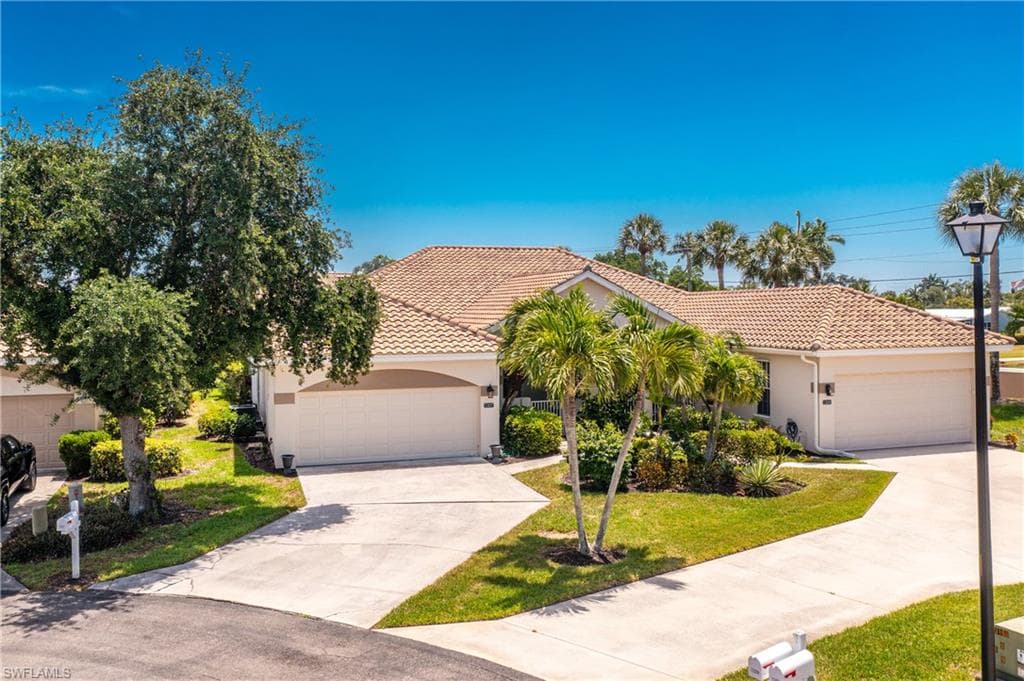 15237 Knots LNDG FORT MYERS, FL 33908