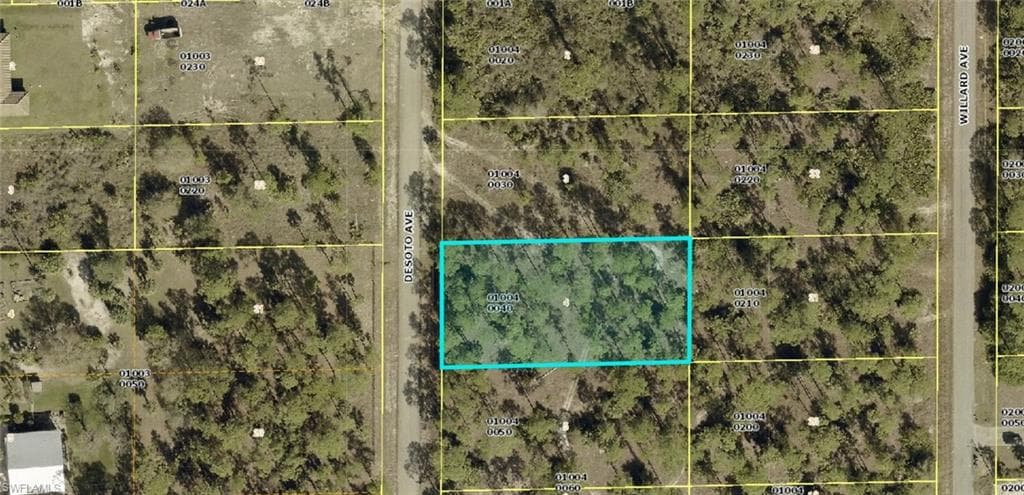 1218 Desoto AVE LEHIGH ACRES, FL 33972