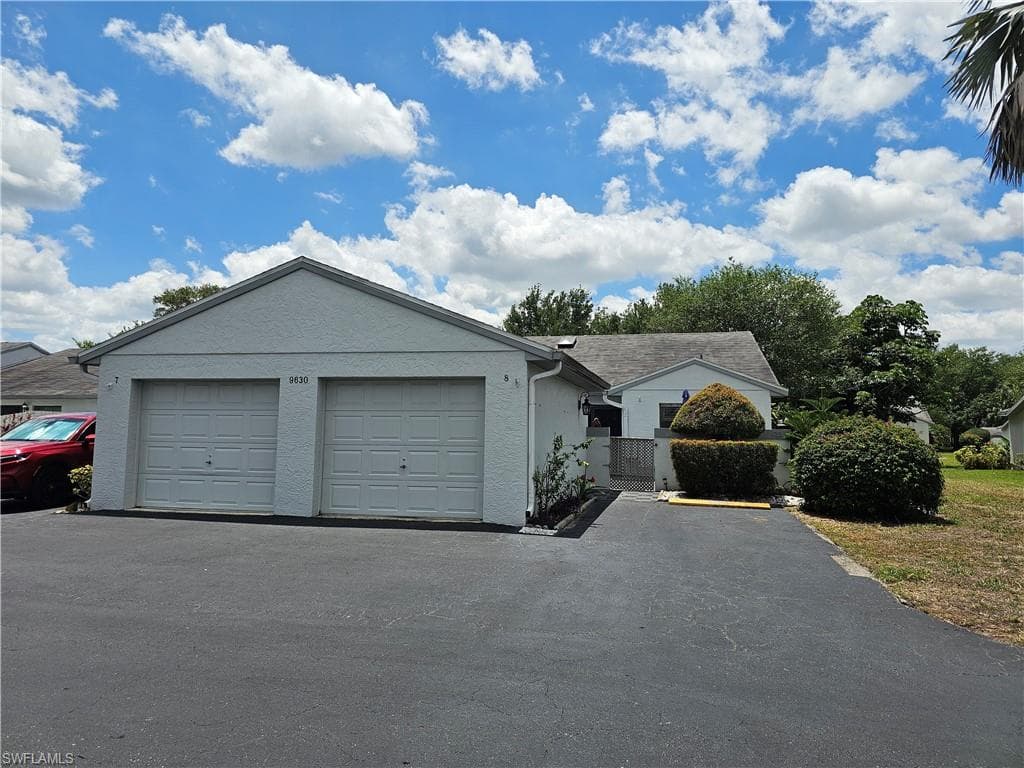 9630 Villa DR 8 FORT MYERS, FL 33905