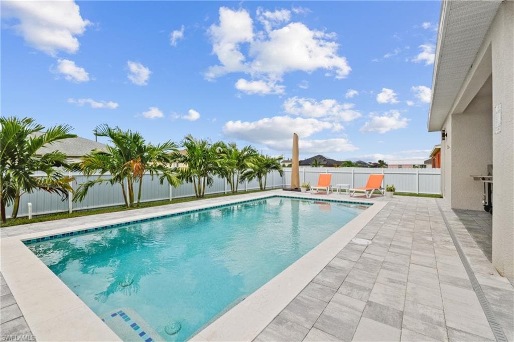 2016 NW 1st AVE CAPE CORAL, FL 33993