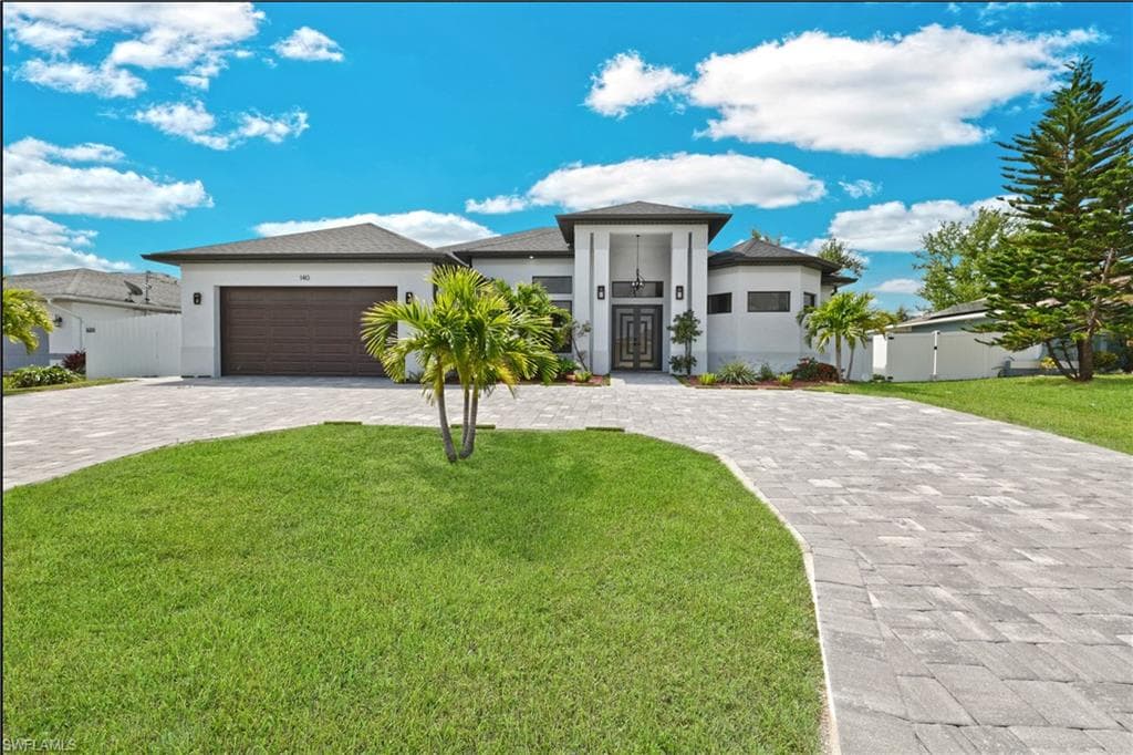 140 SE 16th ST CAPE CORAL, FL 33990