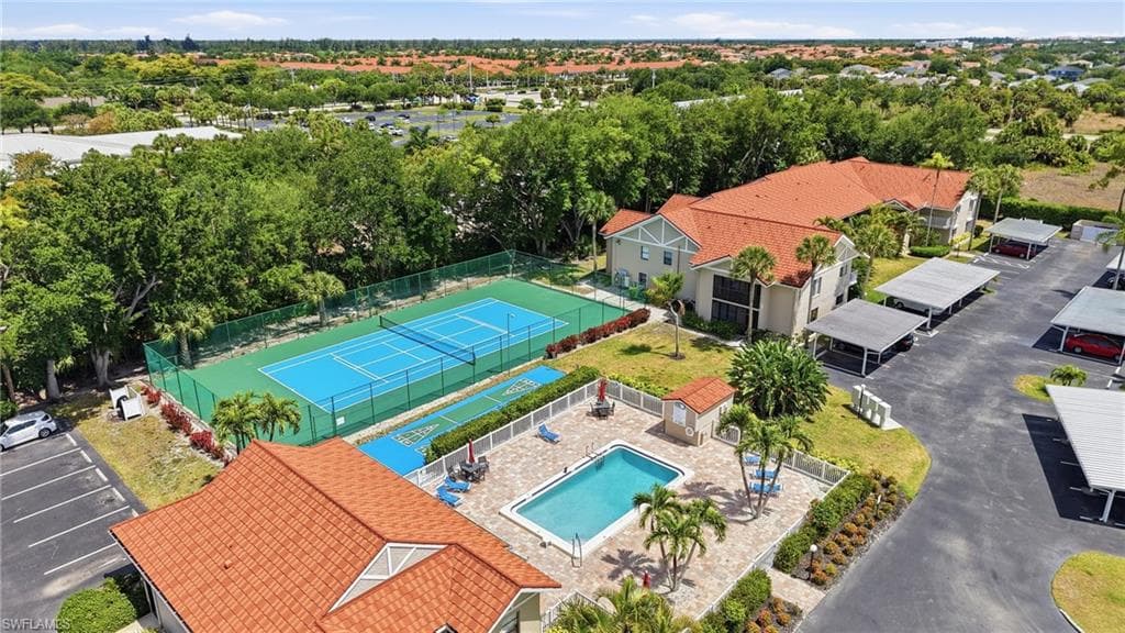 9627 Eaton Gardens LN 205 FORT MYERS, FL 33919