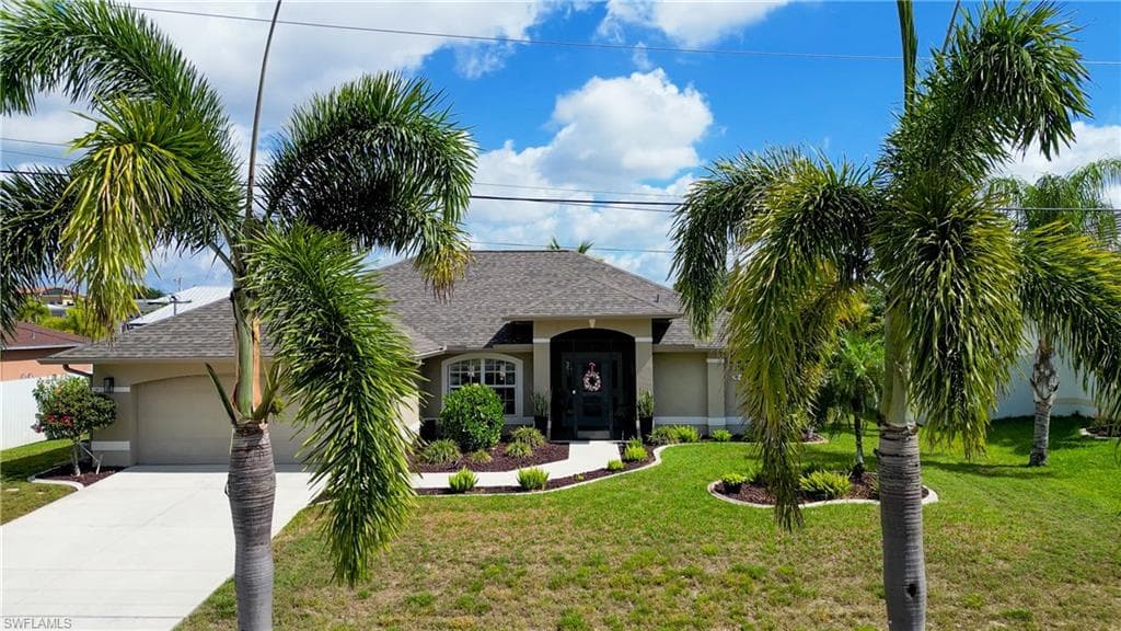 1621 NE 5th TER CAPE CORAL, FL 33909