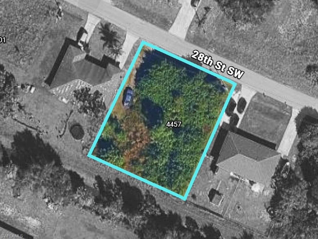 4457/4459 28th ST SW LEHIGH ACRES, FL 33973