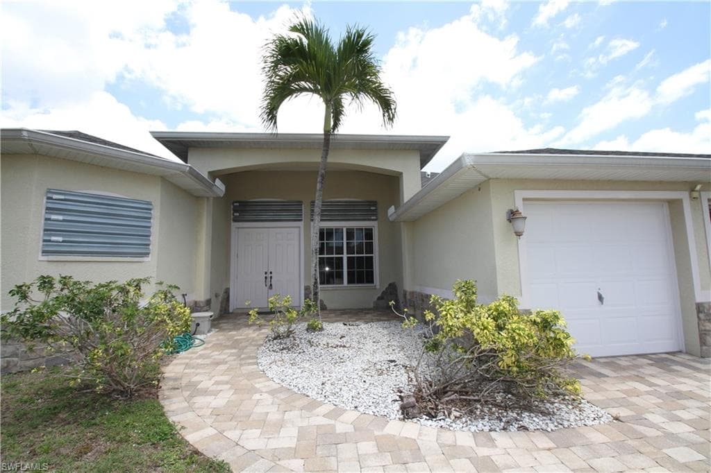 4213 SW 14TH PL CAPE CORAL, FL 33914