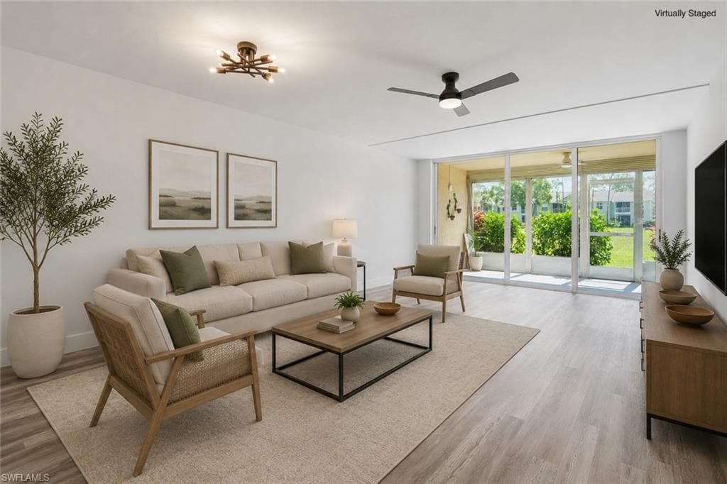 1085 Forest Lakes DR 8102 NAPLES, FL 34105