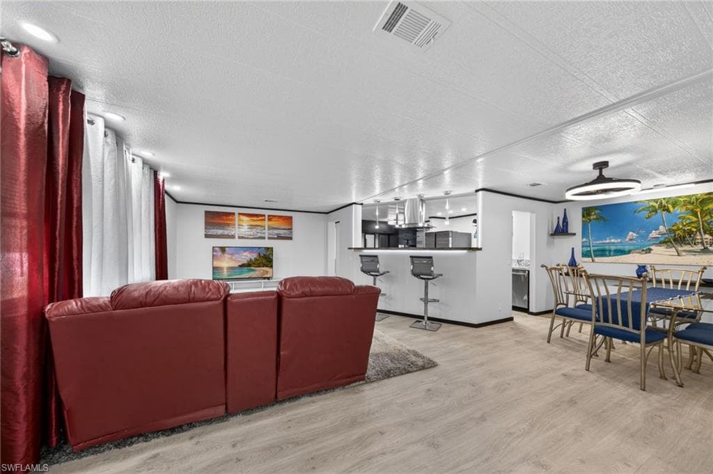 5502 Ben Franklin LN NORTH FORT MYERS, FL 33917