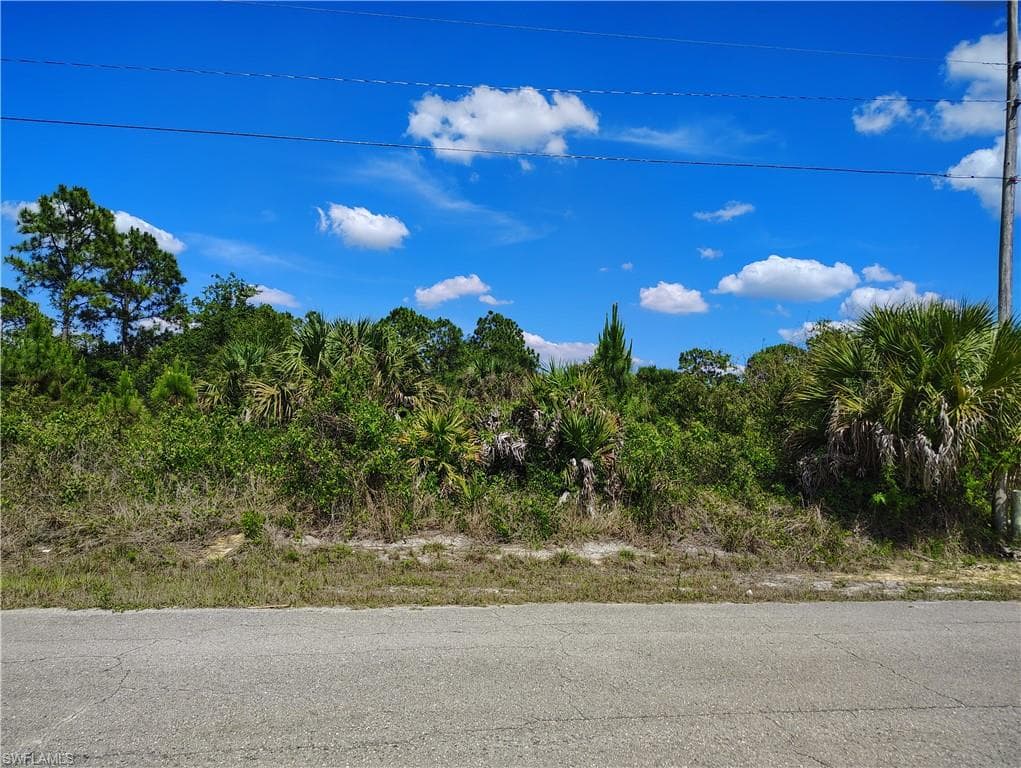 606 Monroe AVE LEHIGH ACRES, FL 33972