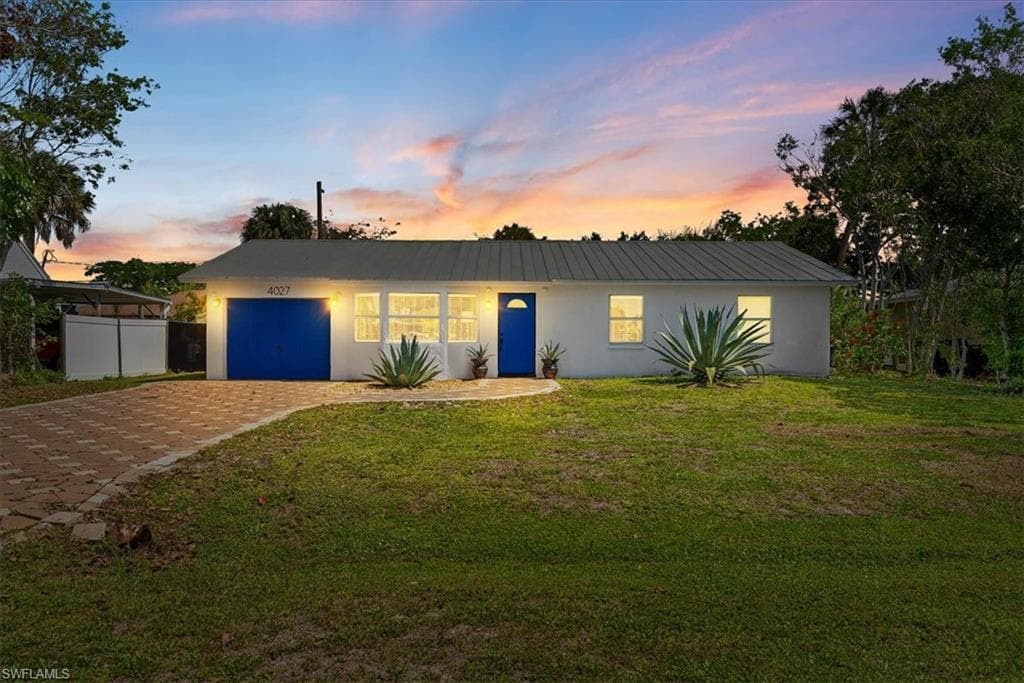 4027 Mindi AVE NAPLES, FL 34112