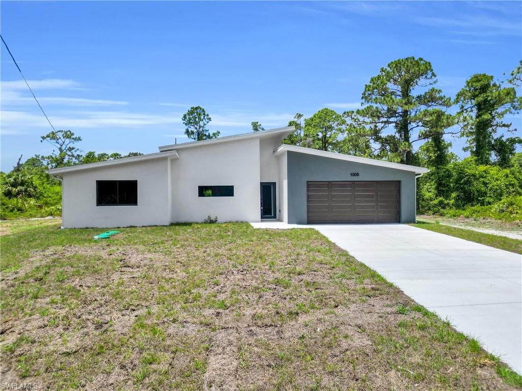 1006 Macy ST E LEHIGH ACRES, FL 33974