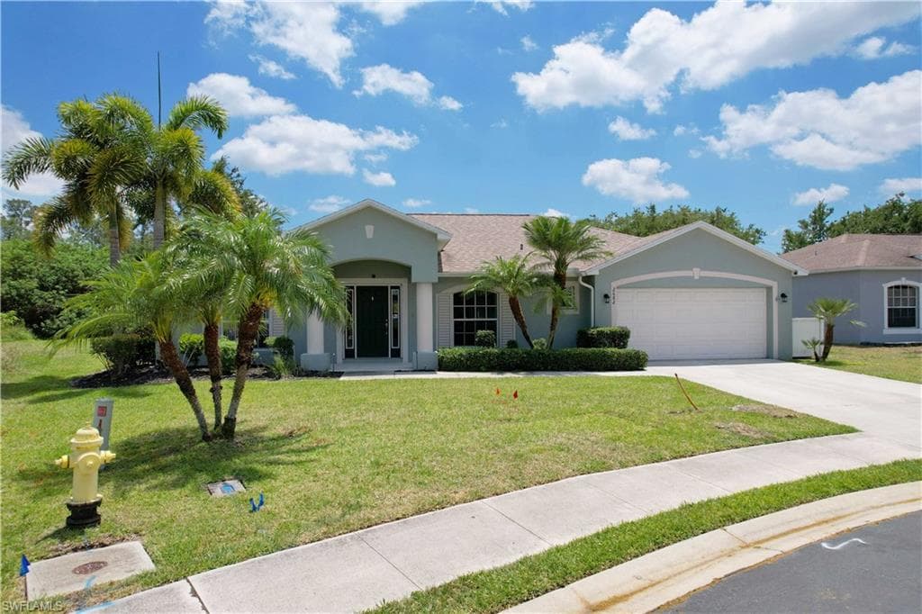2682 Nature Pointe LOOP FORT MYERS, FL 33905