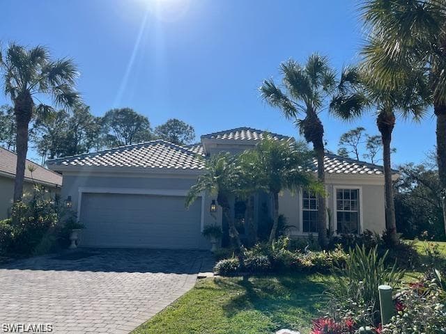 16156 Parque LN NAPLES, FL 34110