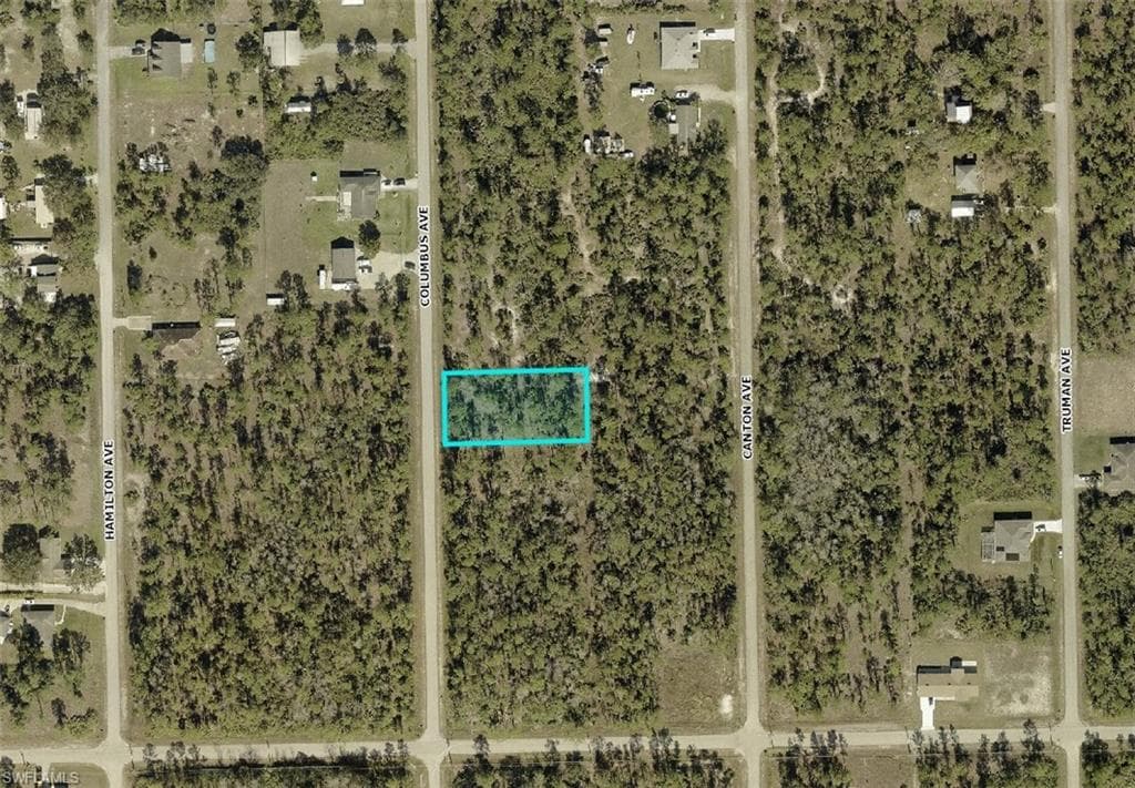 2308 Columbus AVE ALVA, FL 33920