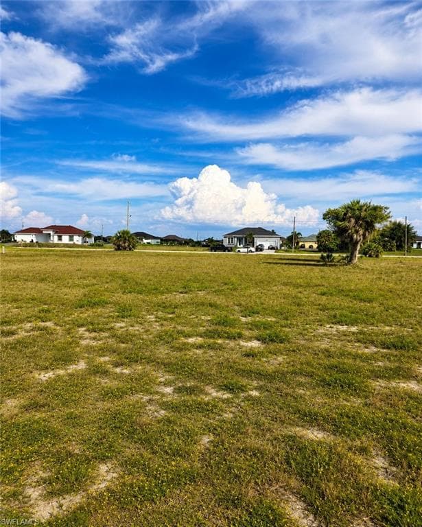 3827 NW 44th AVE CAPE CORAL, FL 33993