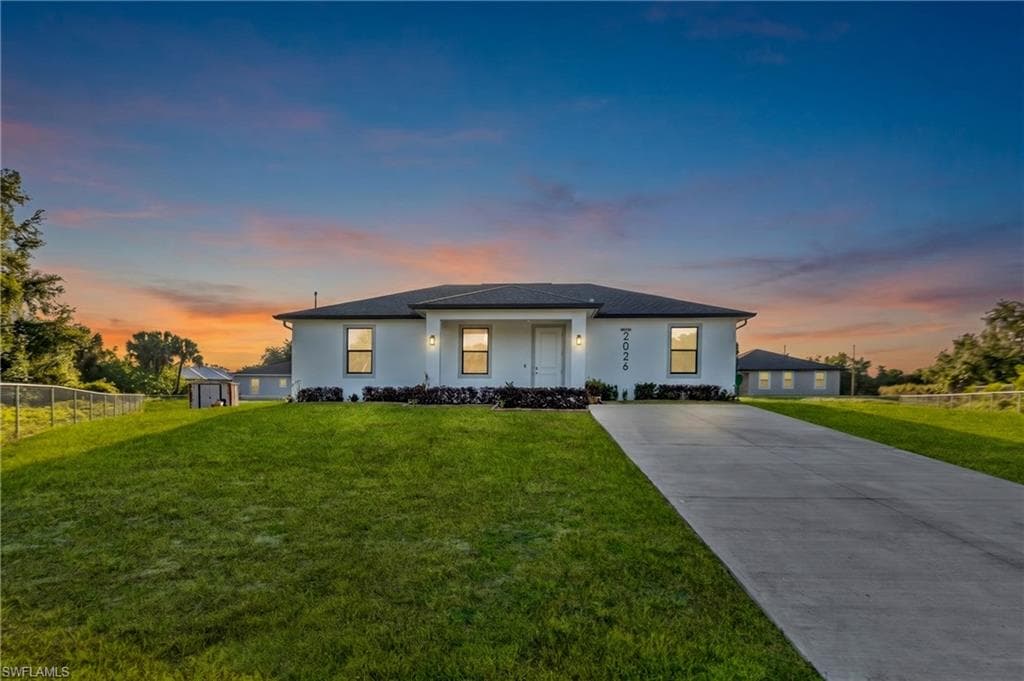 2026 Jeronimo RD LABELLE, FL 33935