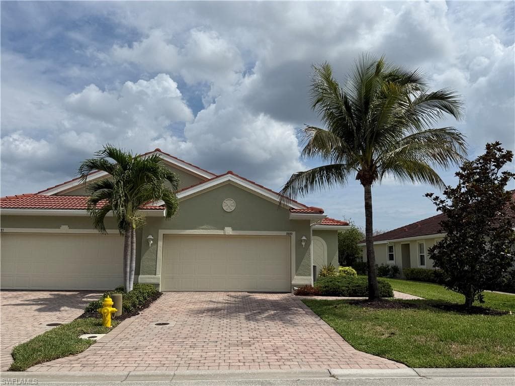 3889 Dunnster CT FORT MYERS, FL 33916