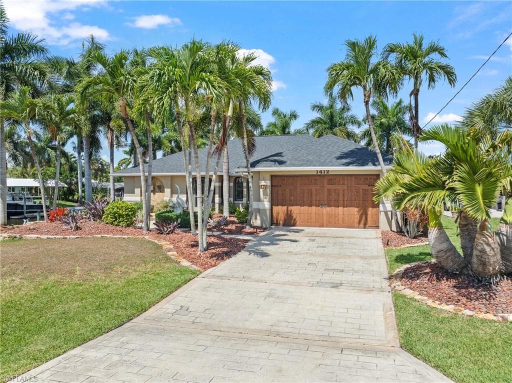 1412 Windsor CT CAPE CORAL, FL 33904