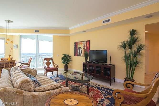 295 Grande WAY 1006 NAPLES, FL 34110