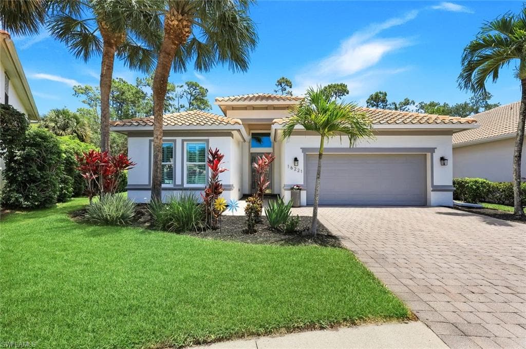 16221 Parque LN NAPLES, FL 34110