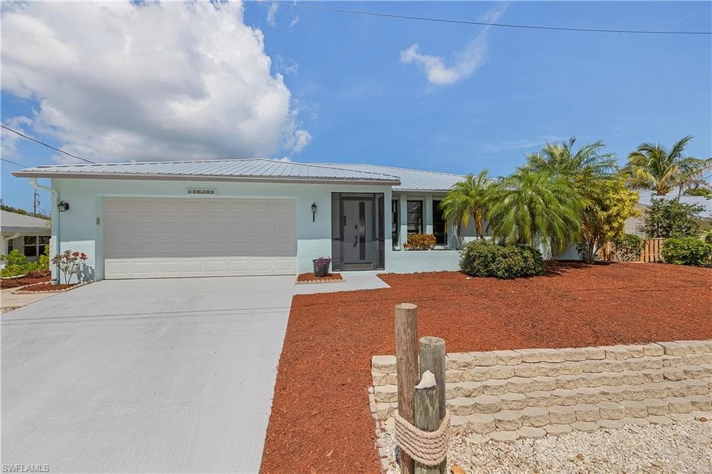 16201 Porto Bello ST BOKEELIA, FL 33922