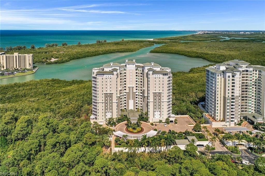 295 Grande WAY 1202 NAPLES, FL 34110