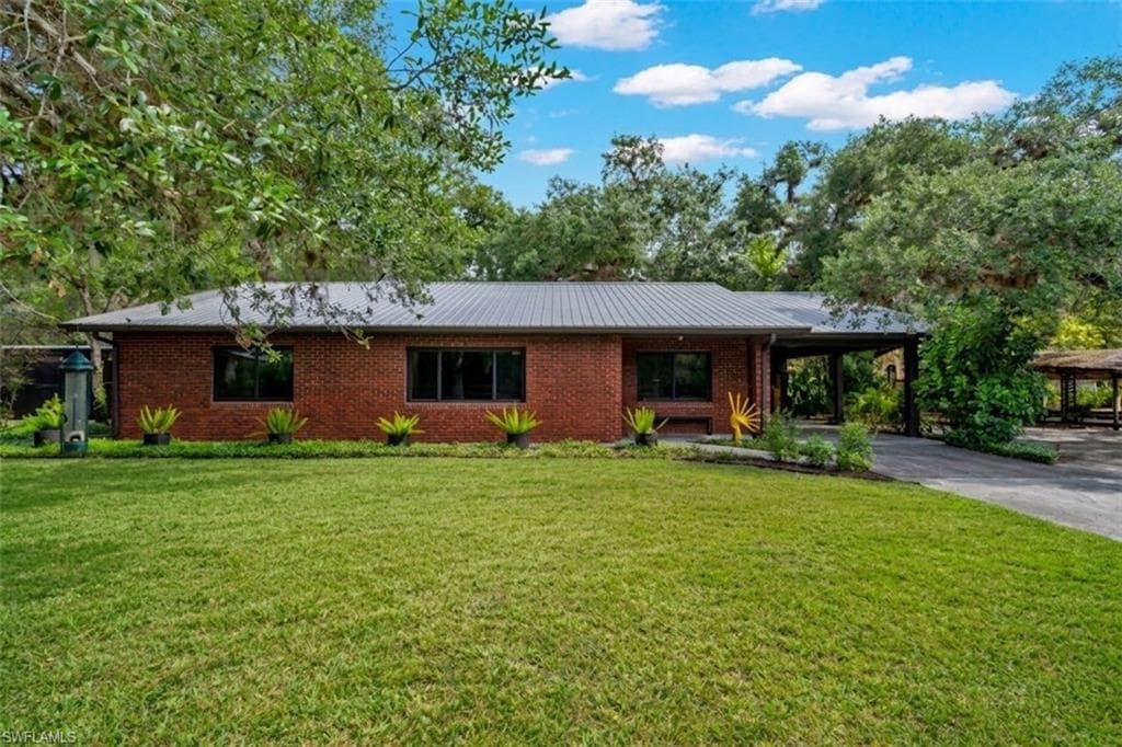 412 Fraser AVE LABELLE, FL 33935